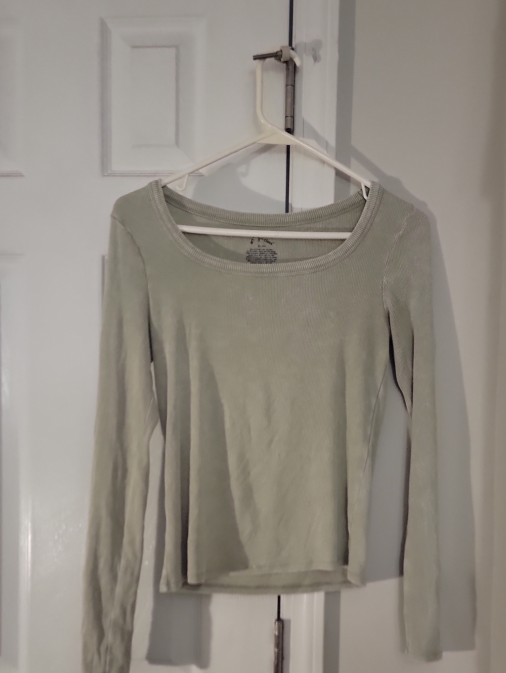 art class Sage Green Long Sleeve Scoop Neck Tee